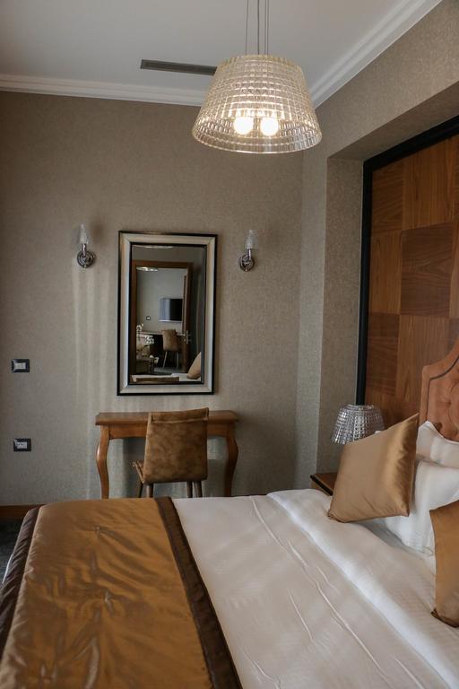 Colosseo Hotel Tirana