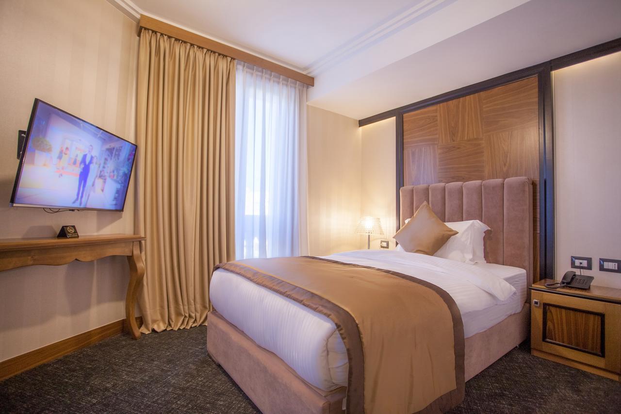 Colosseo Hotel