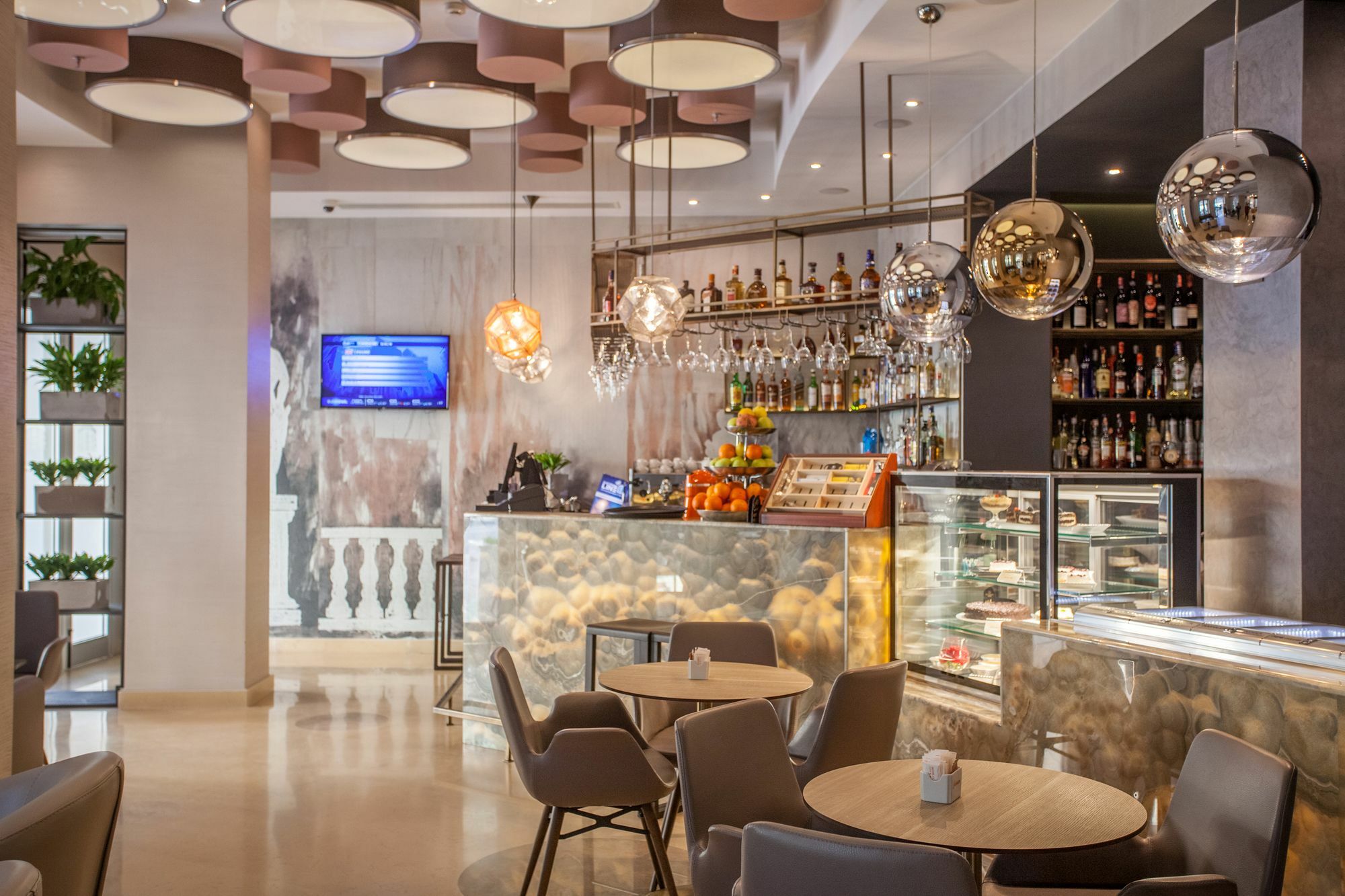 Colosseo Hotel Tirana